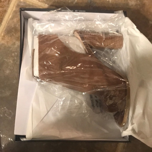 FRENCH CONNECTION  Uttara Open Toe Ankle Bootie - Picture 6 of 7